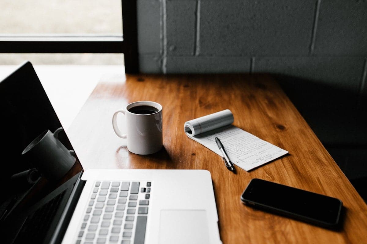 Content creation desk