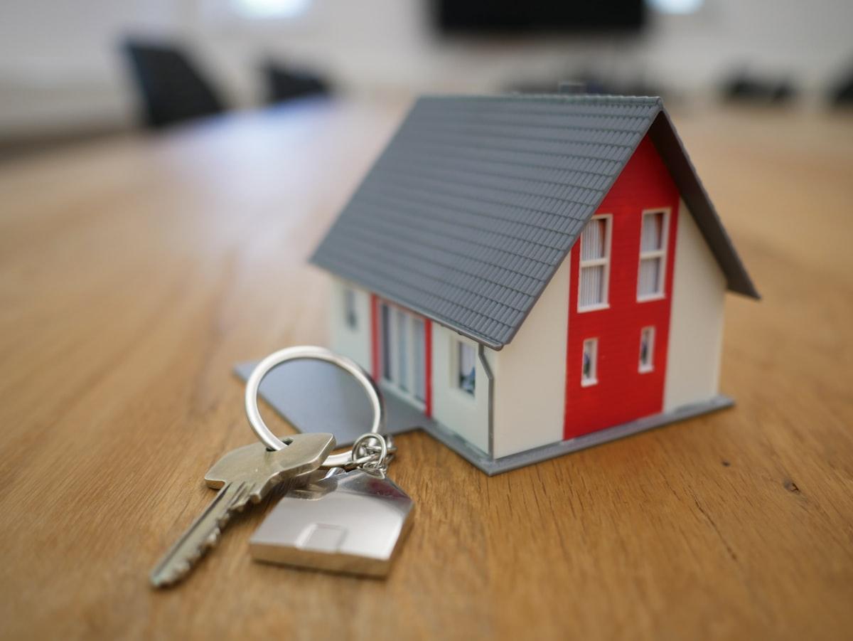 Real estate property viewing